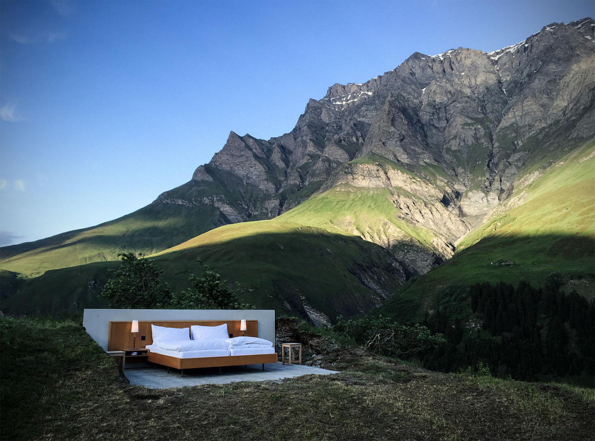 Крутой дизайн спальни: сон под открытым небом