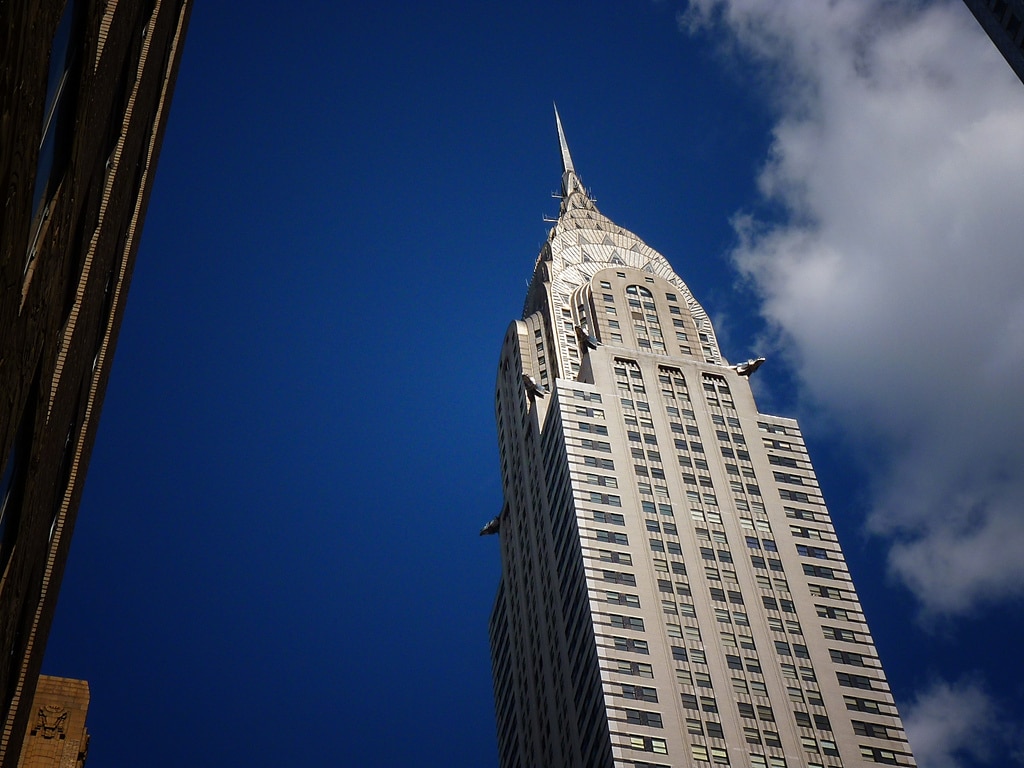 Знаменитые здания в нью йорке сколько стоит дом в нью йорке